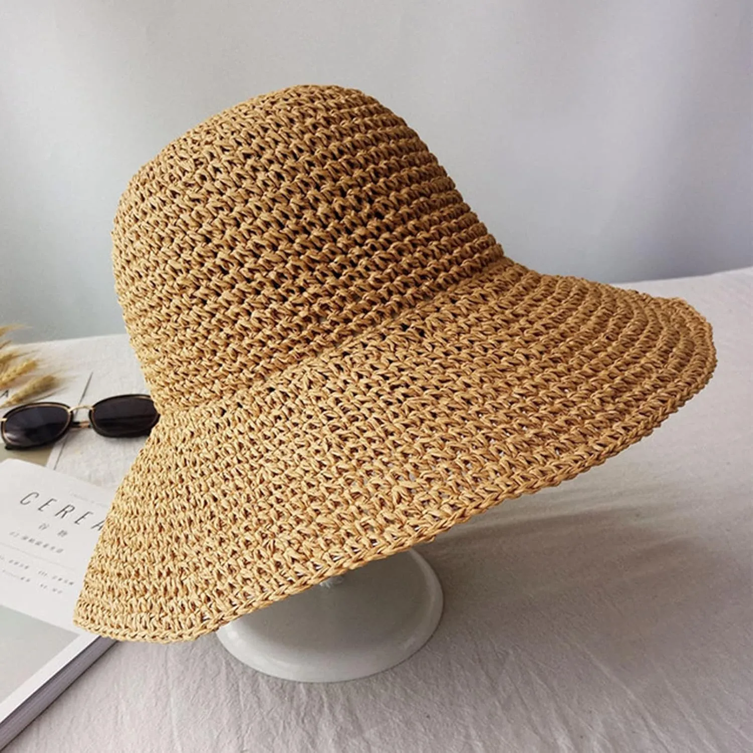 Womens Sun Straw Hat Wide Brim Summer Hat Foldable Roll up Floppy Beach Hats for Women Girl UPF 50 